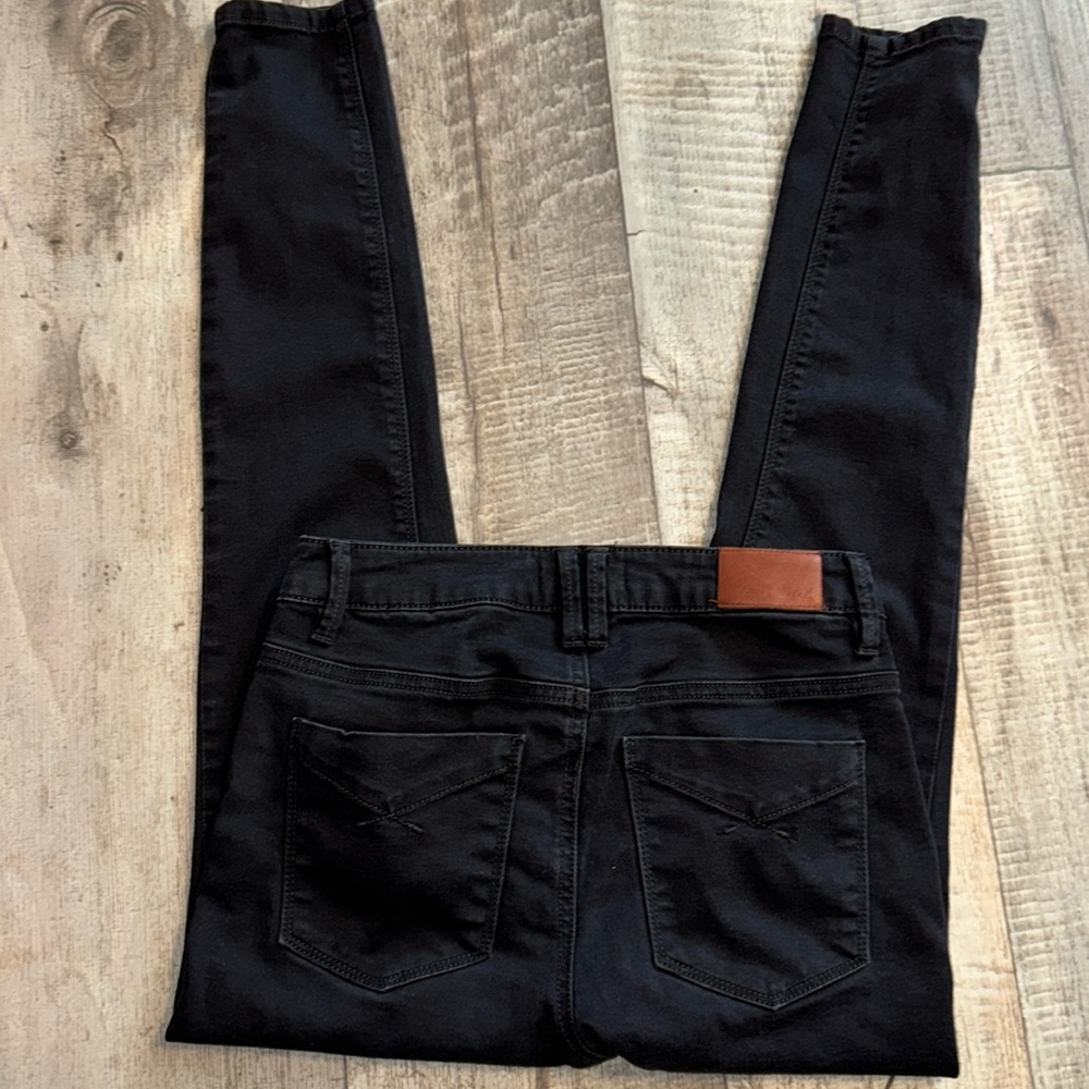 UNPUBLISHED‎ Jeans-size 25